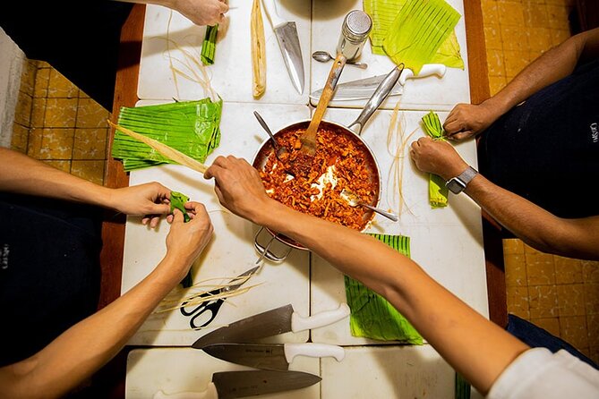 Flavors of Oaxaca: Cooking Class with No Set Menu and Local Market Tour - Lunch and Drinks: What You Actually Sit Down to Eat