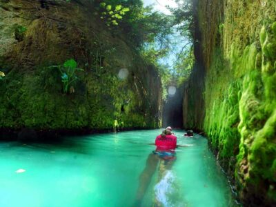 Complete Combo to Xcaret Park!