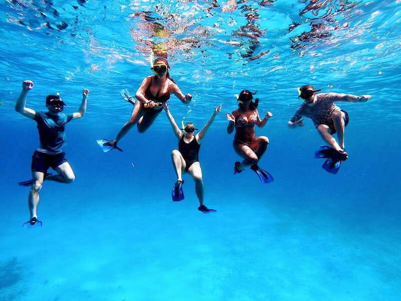 From Cozumel: 3 Reefs Boat Tour with Drinks and Snorkeling - Playa el Cielo: white sand swim, clear water, and stingray moments