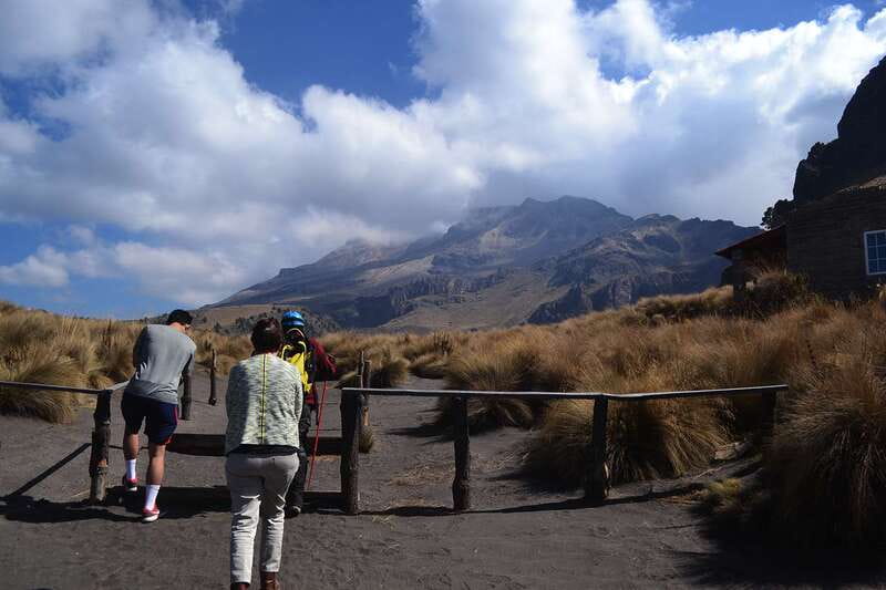 From Mexico City: Hike Iztaccihuatl Volcano with an Alpinist - Altitude Reality Check: 4,270 m, Gate Points, and Your Pace
