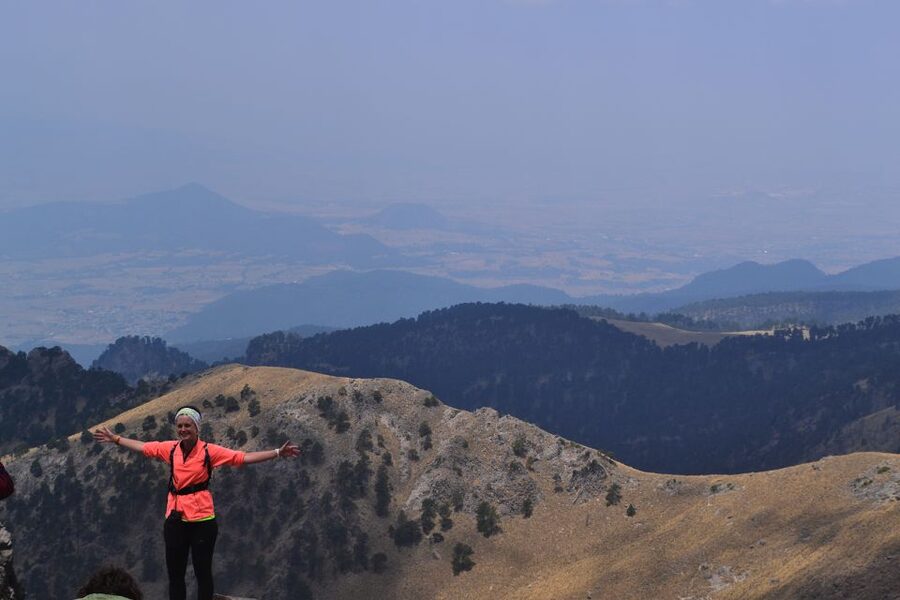 From Mexico City: Hike Iztaccihuatl Volcano with an Alpinist - What the Alpinist Guide Actually Does for You