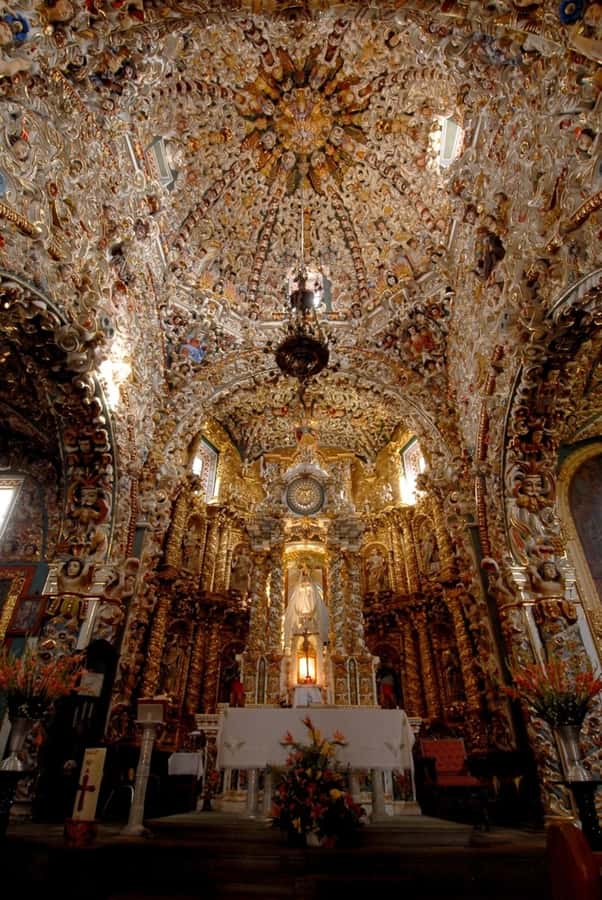 From Mexico City: Puebla, Cholula, and Tonantzintla with Optional Typical Lunch - Mercado de Parián crafts: what to buy and how to spend the time