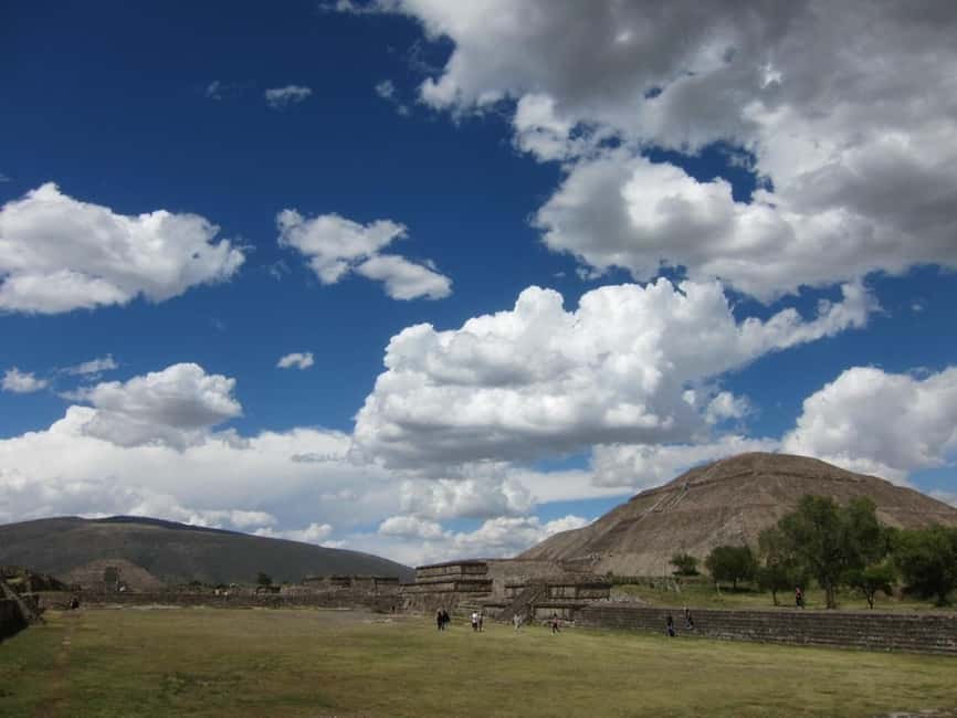 From Mexico City: Tour of Teotihuacan and Basilica of Guadalupe - Tlatelolco stop: a quieter layer of Mexico City’s story