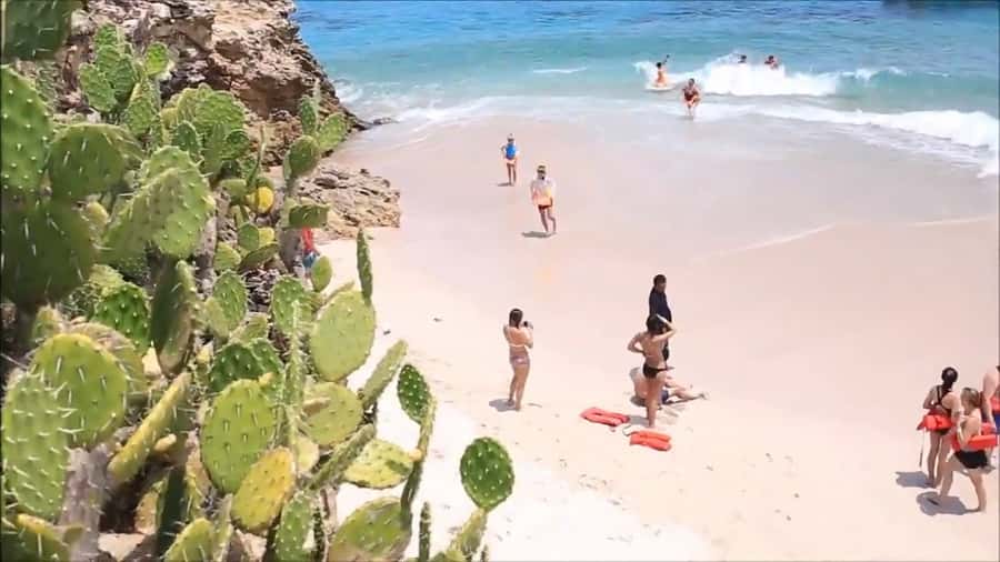From Nueva Vallarta: Marietas Islands Hidden Beach Tour - Breakfast, sail-out, and how the guides set the tone