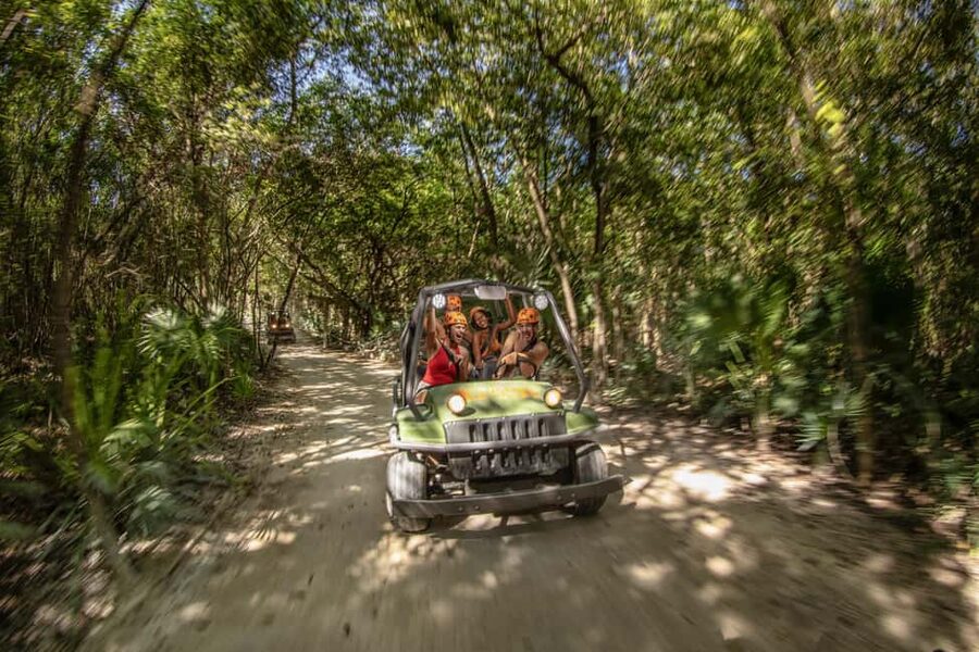 From Playa del Carmen: Xplor Park Admission, Full Day - Buffet lunch that actually fuels a soaked, strenuous day