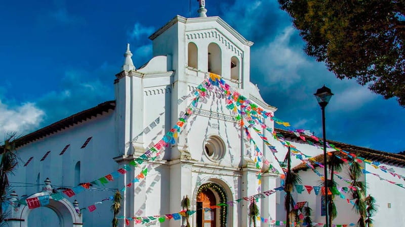 From San Cristóbal: Chamula and Zinacantán Guided Tour - Shopping for Looms and Textiles Without Getting Rushed