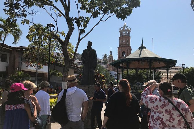 Full-Day Puerto Vallarta City Highlights Tour - How the guide makes (or breaks) the tour