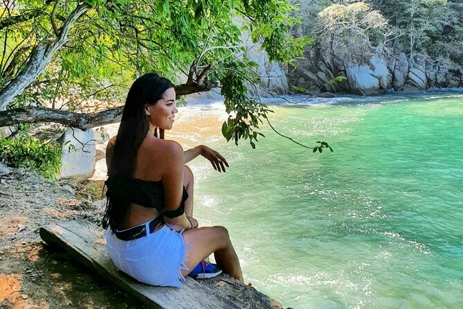 Full-Day Trail to 6 hidden Beaches, Colomitos & Snorkel - Playa Las Ánimas: the local seafood finish with a slower pace option