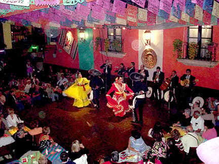 Garibaldi by Night - Mexico City - The folklore and mariachi variety show: what to expect