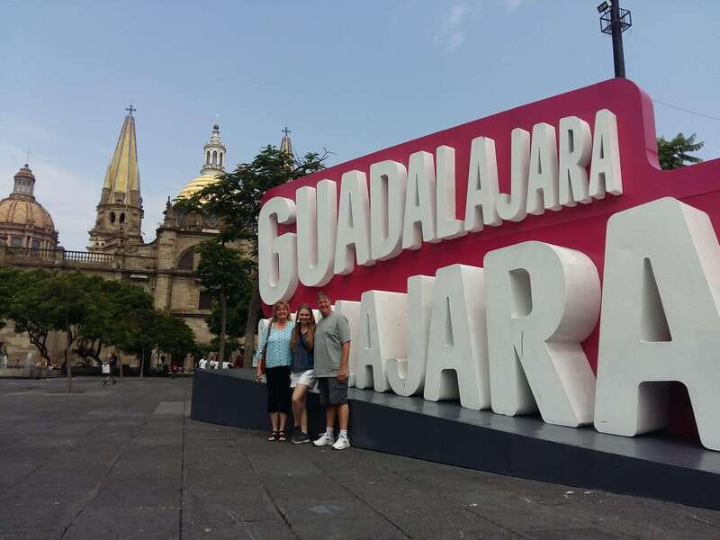 Guadalajara: Culture, Architecture, and Market Walking Tour - Guadalajara Cathedral and Plaza Guadalajara: more than a photo stop