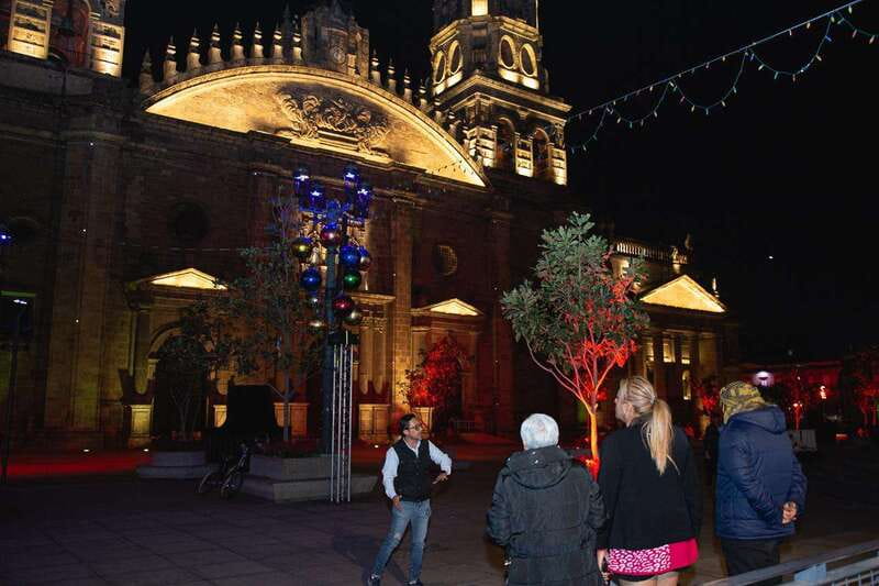 Guadalajara: Guided Tlaquepaque Night Tour with Hotel Pickup - Price Check: What $40 Gets You at Night