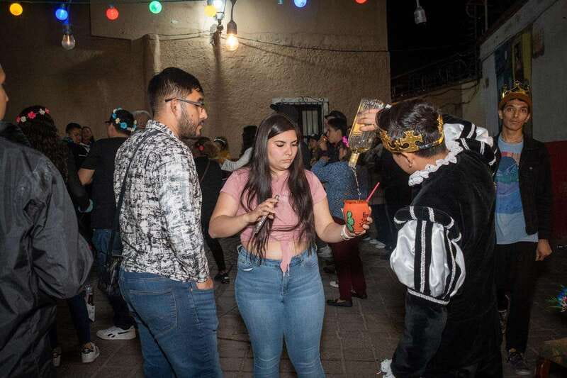 Guanajuato: Night Walk with the Estudiantina - Spanish Only, But You Do Not Need Spanish to Have Fun