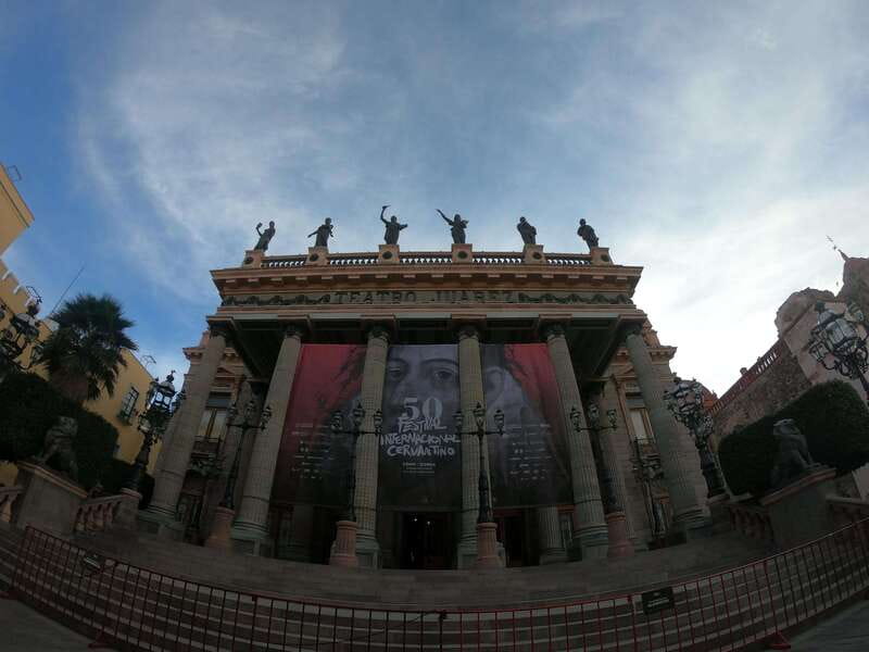 Guanajuato Shared Tour from San Miguel de Allende - Getting started at Relox 84: the 8-hour flow
