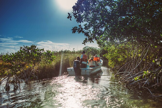Half-Day Tour Discovering Sian Ka´an with Lunch - Guides, Boat Captains, and Why Small Groups Matter