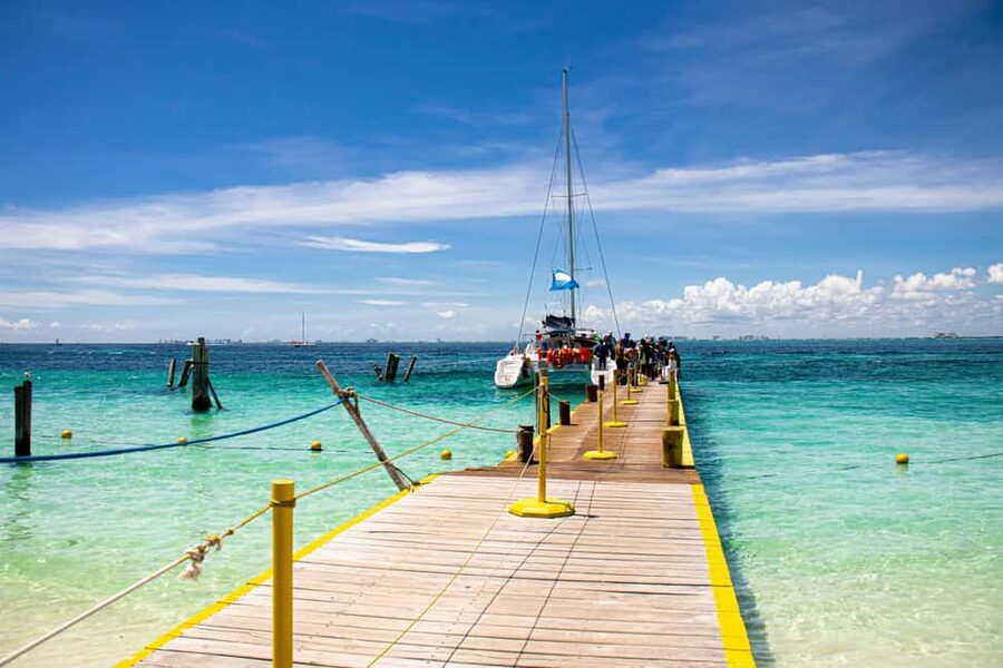 Isla Mujeres: Catamaran Ride with Open Bar, Snorkeling, and Lunch - Key points to know before you go