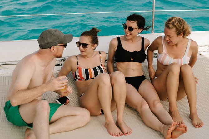 Isla Mujeres Catamaran Tour with Open Bar, Lunch and Snorkeling - The Catamaran Vibe on the Way Back: Drinks, Music, and Timing Reality