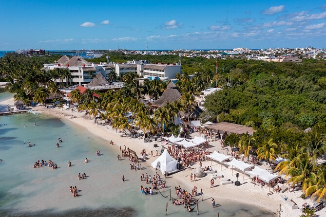 Isla Mujeres Platinum by Albatros Catamarans - Value, costs you should budget for, and who it suits best