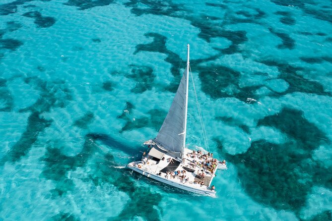 Isla Mujeres Plus by Albatros Catamarans - Weather, Timing, and the Most Important Logistics to Prep