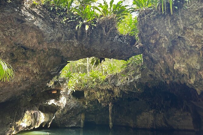 Jade Caverns Private Jeep Tour with Lunch and Snorkeling - Playa Chen Rio, the natural pool moment