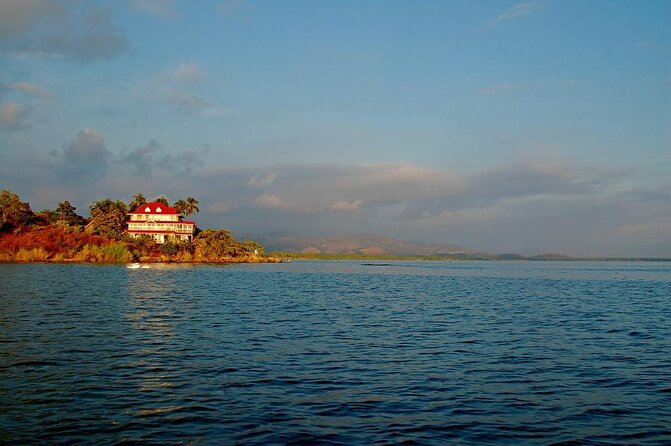 Jungle Coyuca Lagoon Boat Ride Experience & Baby Turtle Release - Price and Value: What $150.99 Buys You in Acapulco Terms
