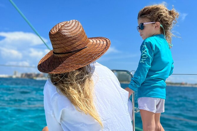 Lagoon 39ft Private Catamaran 5hr - El Cielo Full Experience - What the crew-led service actually changes for your day