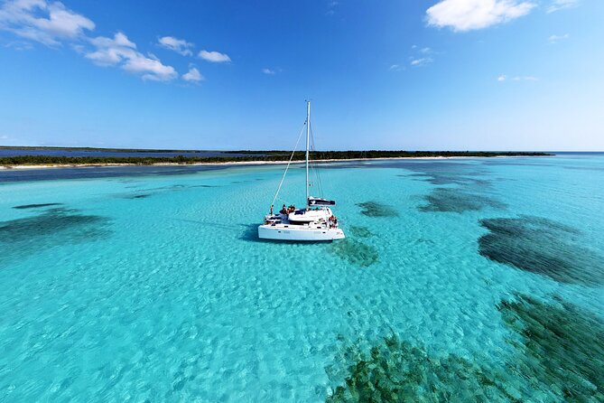 Lagoon 39ft Private Catamaran 5hr - El Cielo Full Experience - Price and value: $2,200 per group up to 15