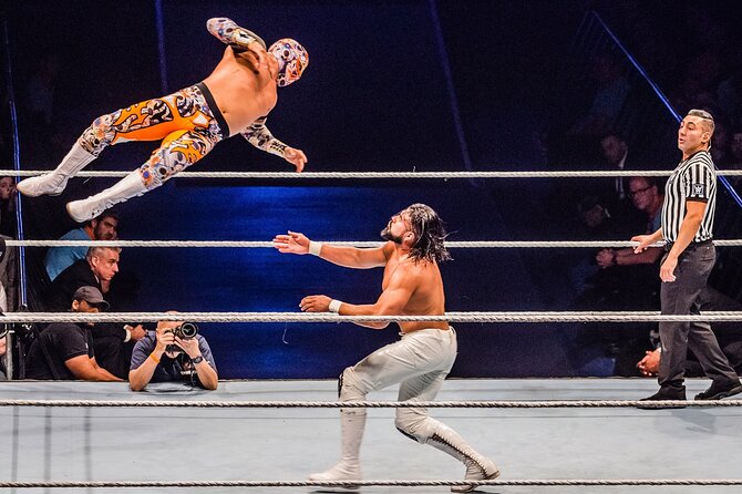 Legendary Mexican Lucha Libre Experience in Cozumel Meet andGreet - Your backstage pass and meet-and-greet, how to make it count