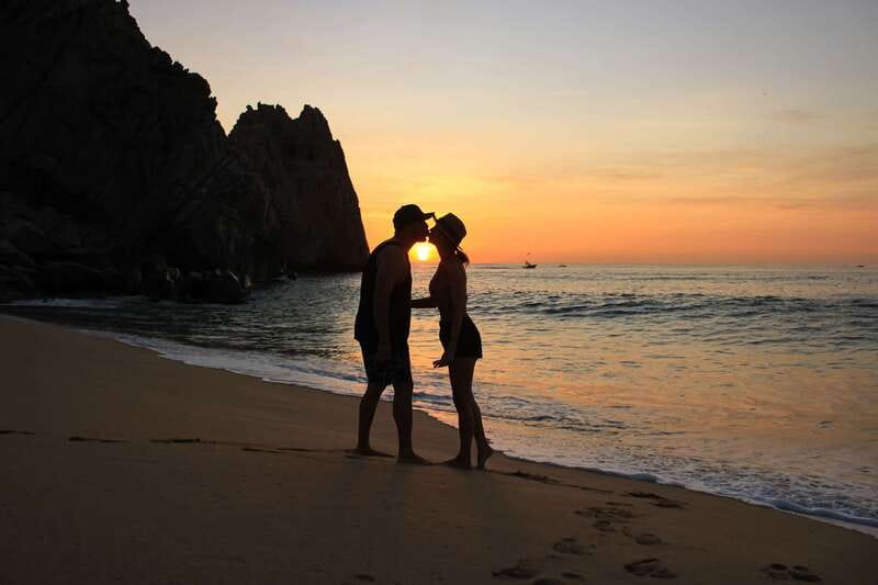 Los Cabos: Kayak to The Arch & Snorkel + Transport & Photos - Cannery Beach briefing, then out to the Arch from Playa Empacadora