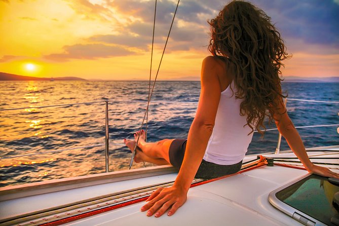 Los Cabos Luxury Sunset Sail with Light Appetizers and Open Bar - Figuring out the true cost of the $109 sunset sail