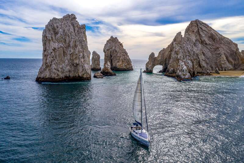 Los Cabos: Shared Sunset Sailing Cruise - Whale watching: what’s realistic to hope for