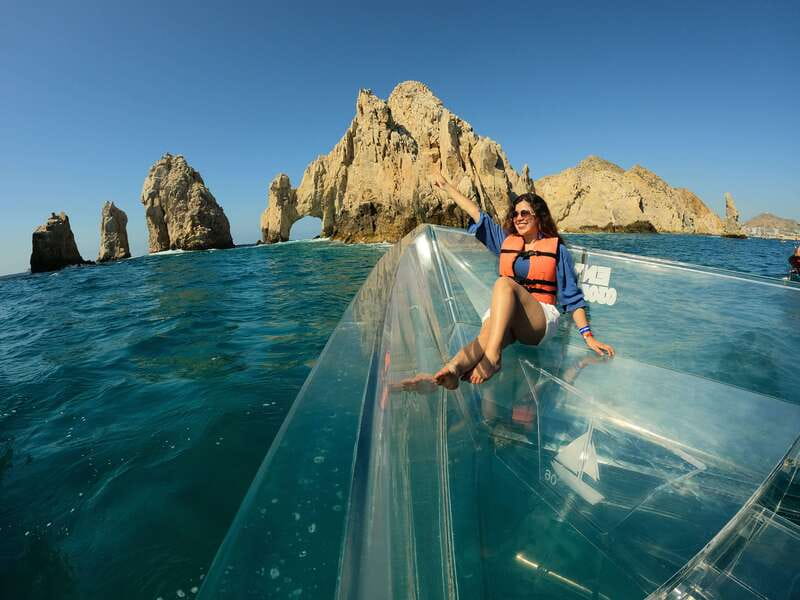 Los Cabos: Transparent Boat Tour with Optional City Tour - Cruising toward the arch: sea lions, rocks, and the photo angle