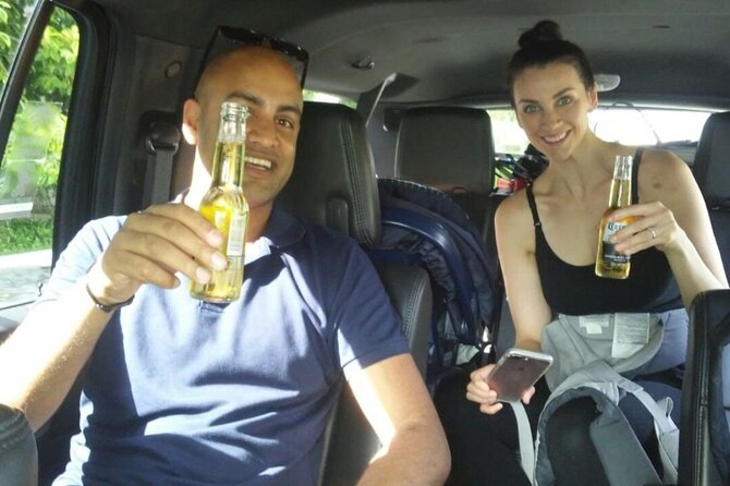 Luxury SUV arrivals from Cancun Airport one way - The luxury SUV experience: clean car, cool air, and little comforts