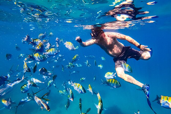 Luxury Yacht & Snorkel with All inclusive Open bar and lunch - The Majahuitas beach stop: arriving early, swimming in, and towel reality