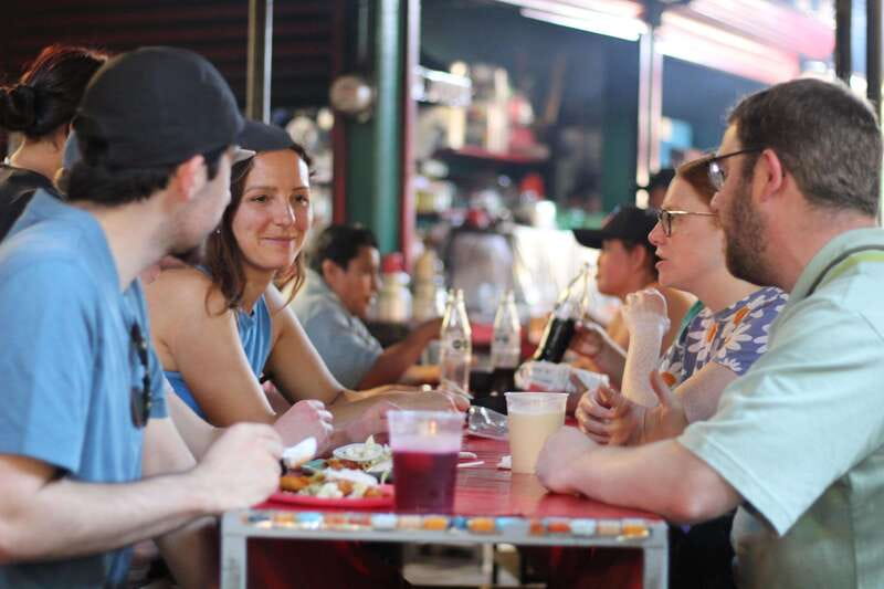 Market tour and all gastronomy included⭐️⭐️⭐️⭐️⭐️ - The short stop at 44 Ochre Point Ave, then back to TeoLab