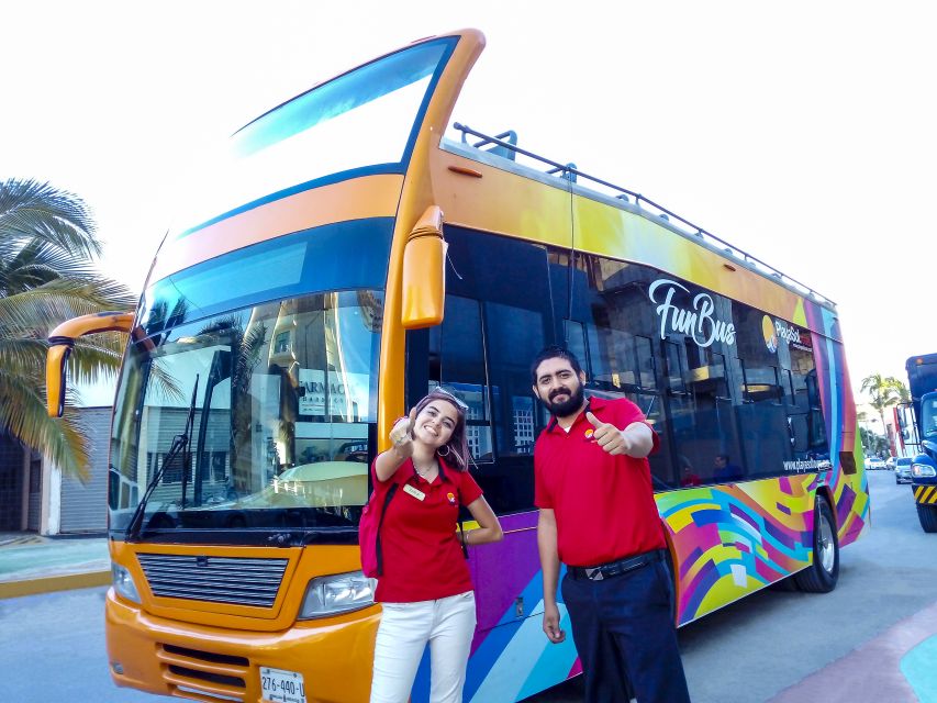Mazatlán: Double-Decker Bus, Cliff Diving & Walking Tour - Walking the Historic District and making the architecture make sense