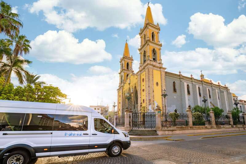 Mazatlan: Old Town Sightseeing and Golden Zone - Pickup Options and How the Van Ride Sets the Tone