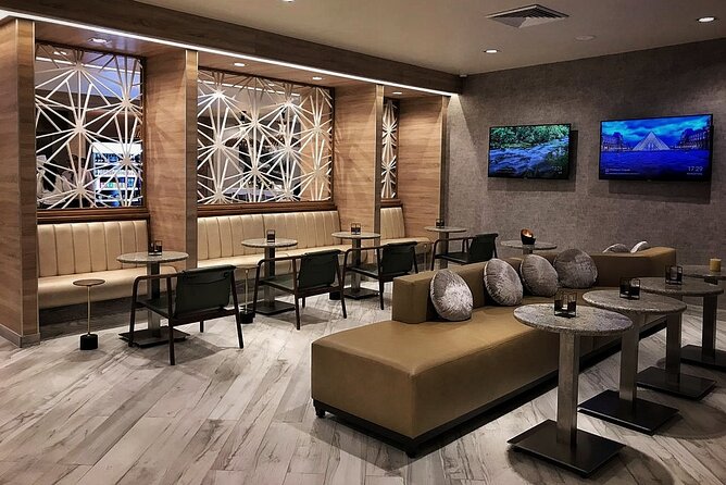 Mera VIP Lounge at Cancun International Airport - Food and Drinks: Included Basics vs Paid Add-Ons