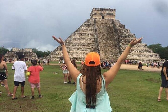 Merida : Chichen Itza, Izamal and Cenote with lunch and pick up - Chichén Itzá with a guide: El Castillo, astronomy talk, and vendor control