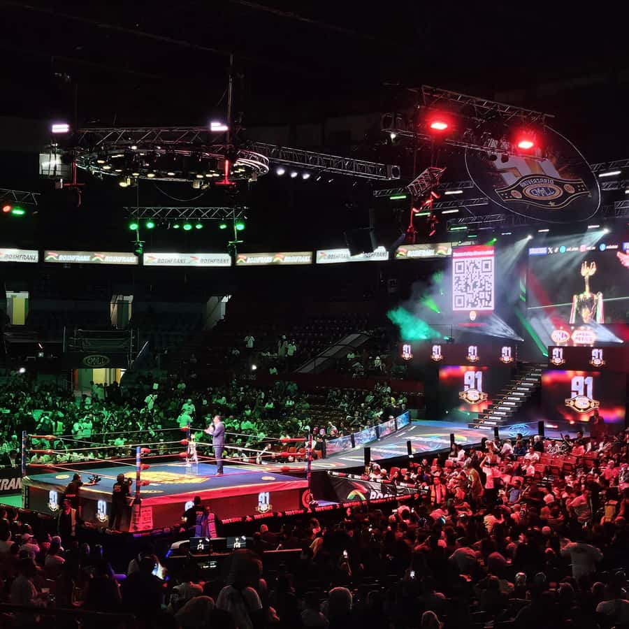 Mexican Night: Wrestling + Tacos + Tequila. Mexico City - Tacos, Guacamole, and Tequila Before the Main Event