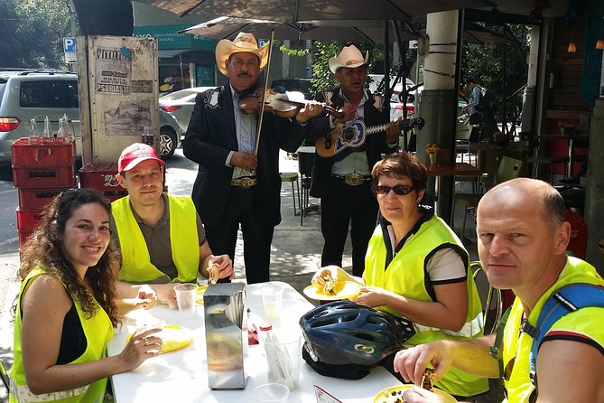 Mexico bike tour - Why this Mexico City bike tour works so well for your first days