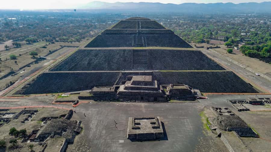 Mexico City: Afternoon Tour to Teotihuacan - Entering Teotihuacan: what you will actually see with a guide