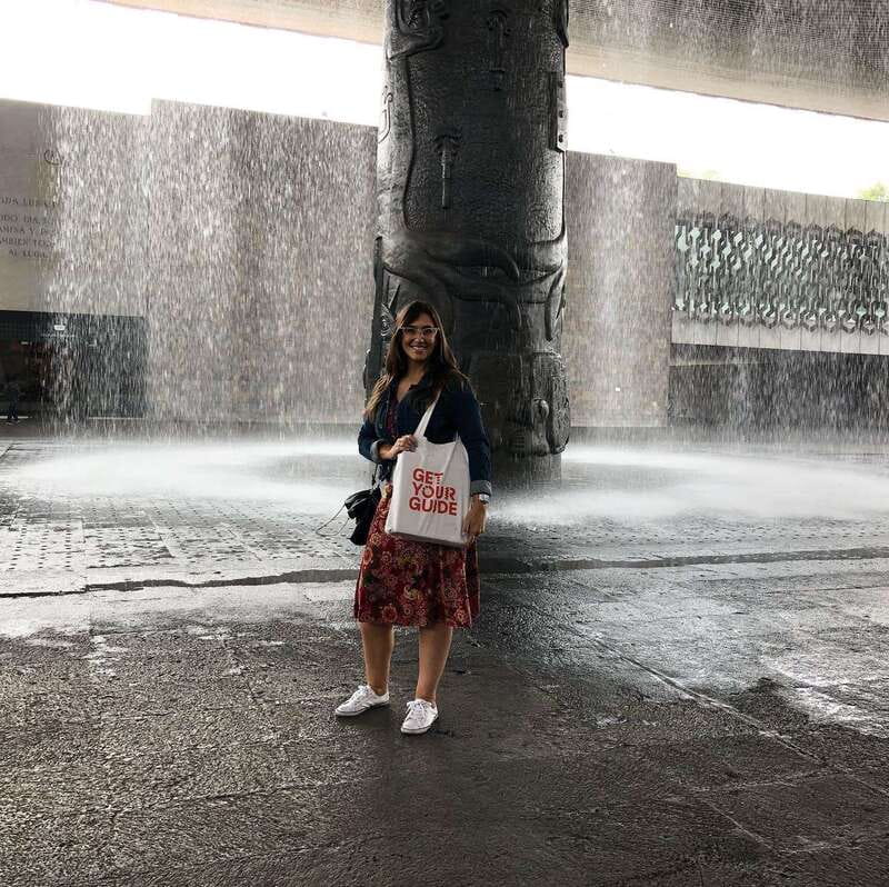Mexico City: Anthropology Museum Tour with Historian - Textiles, agave, and natural pigments: what everyday life reveals