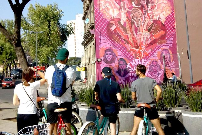 Mexico City: Art Naco, murals & street art bike tour - Downtown Route: Zócalo Energy, Regina Alley, and MUJAM