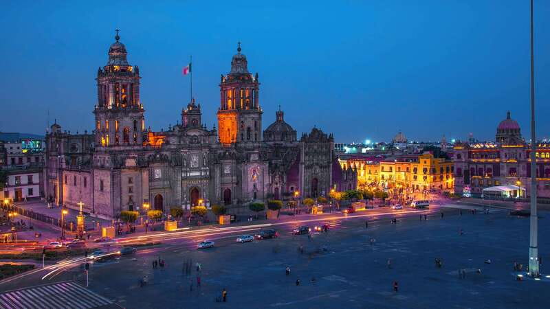 Mexico City at Night Walking tour with optional Torre Latino - Zócalo at Night: The Center of Gravity for Mexico City