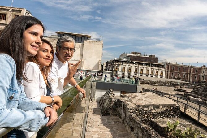 Mexico City Custom Private Tour with a Local, Highlights & Hidden Gems - Palacio de Bellas Artes: how to read a landmark with a local guide
