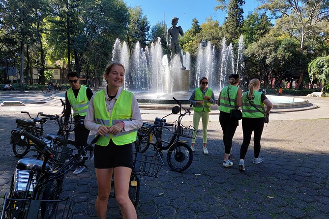 Mexico City E-Bike Tour with a taco and churros stop - Why an E-Bike Loop Through Roma Norte, Reforma, and Chapultepec Works So Well