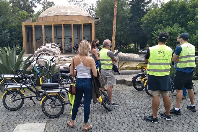 Mexico City E-Bike Tour with a taco and churros stop - Ride El Paseo de la Reforma Like You Are Doing the Downtown Best-Of