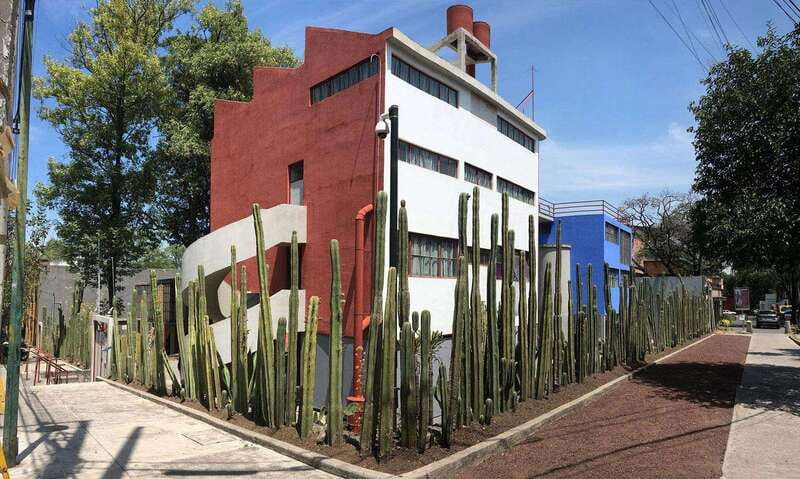 Mexico City: Frida Kahlo-Diego Rivera Studio House Tour - Entering the Studio Museum: where you focus for the full guided time