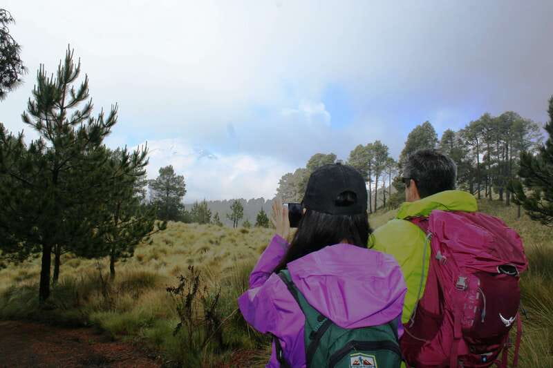 Mexico City: Guided Volcano Trek with Lunch - Paso de Cortes to the first volcano views near Mexico City