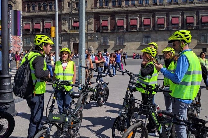 Mexico City Highlights E-Bike Tour With Foodie Stops - Pace and group size: up to 10 riders keeps things friendly